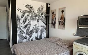 Naturiste Cap D'Agde Heliopolis K 106